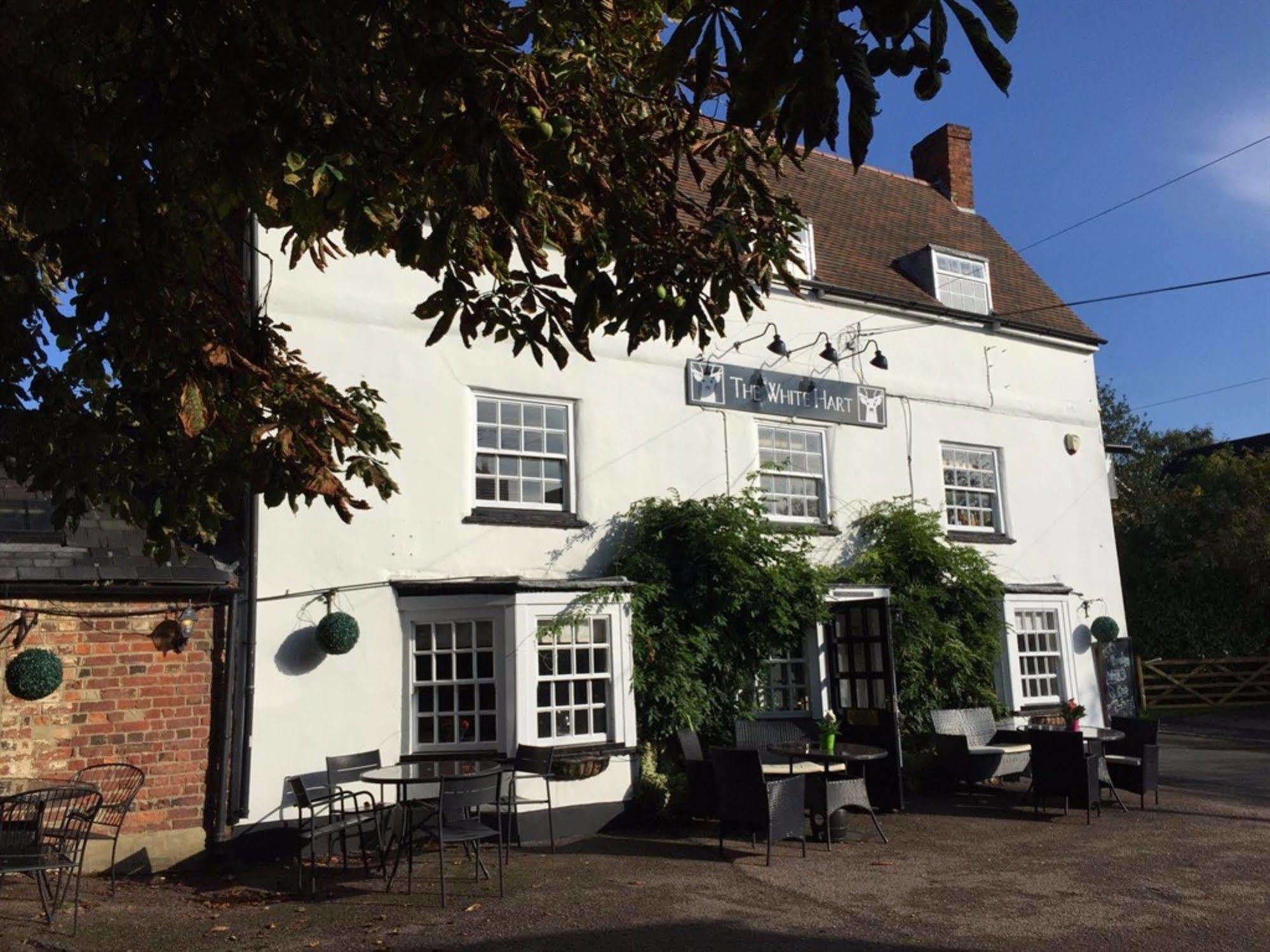 The White Hart Hotell Sherington Exteriör bild